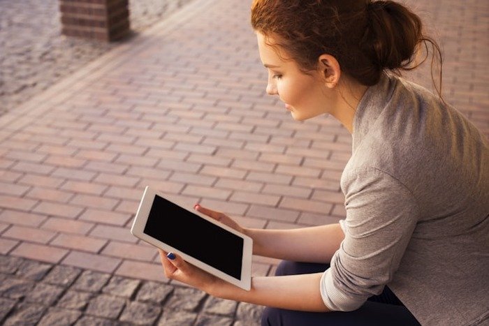 Why ComLink Offers Free Tablets